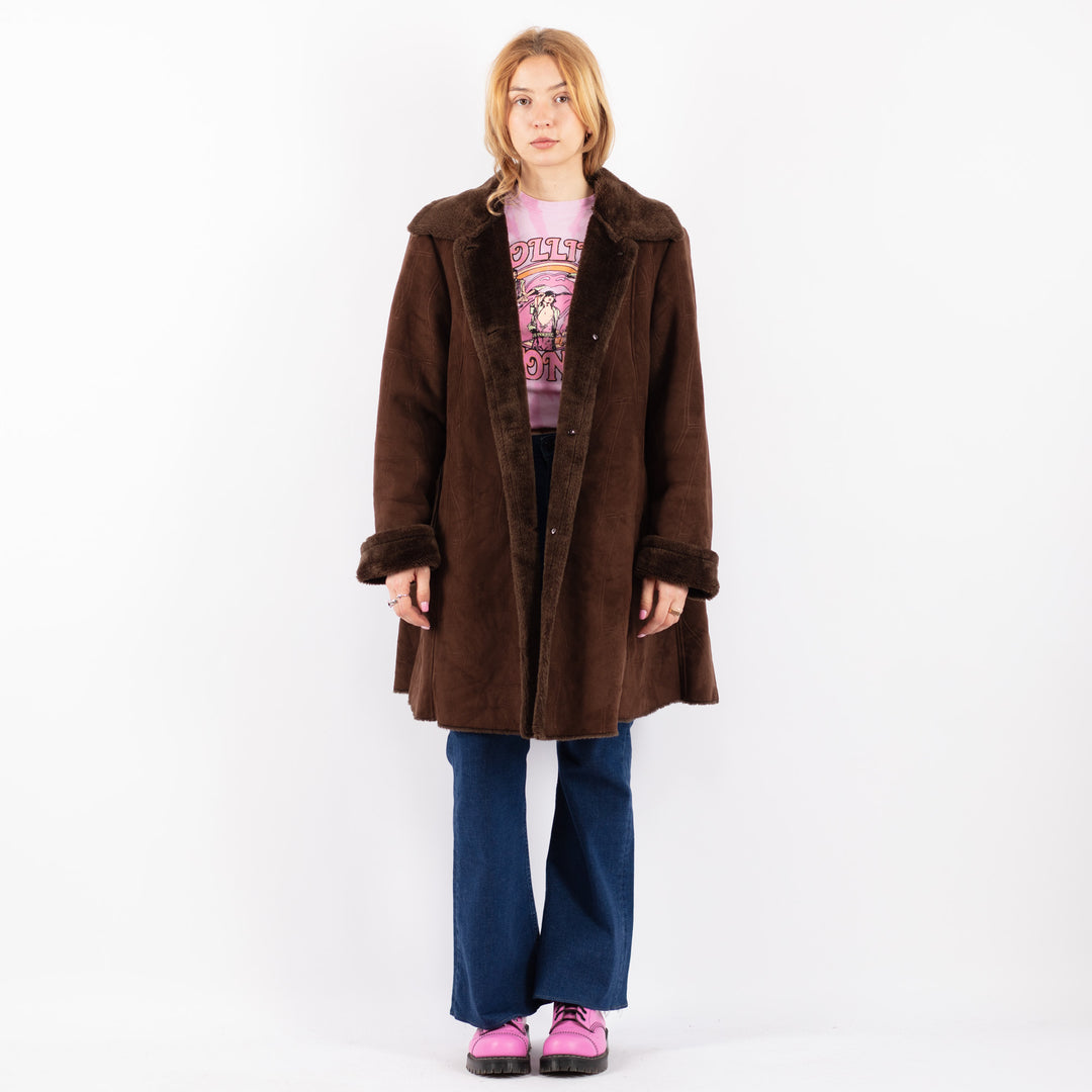 Vintage 90's Women Faux Sheepskin Coat in BrownV9597