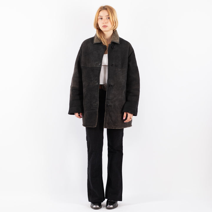 Vintage 90's Women Sheepskin Coat in BlackV9702