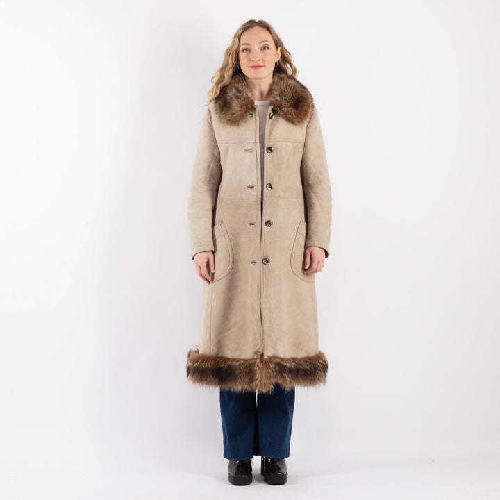 Vintage 70's Women Sheepskin Coat in BeigeV9203