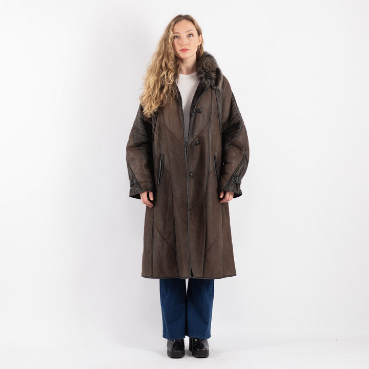 Vintage 90's Women Sheepskin Coat in BrownV9213