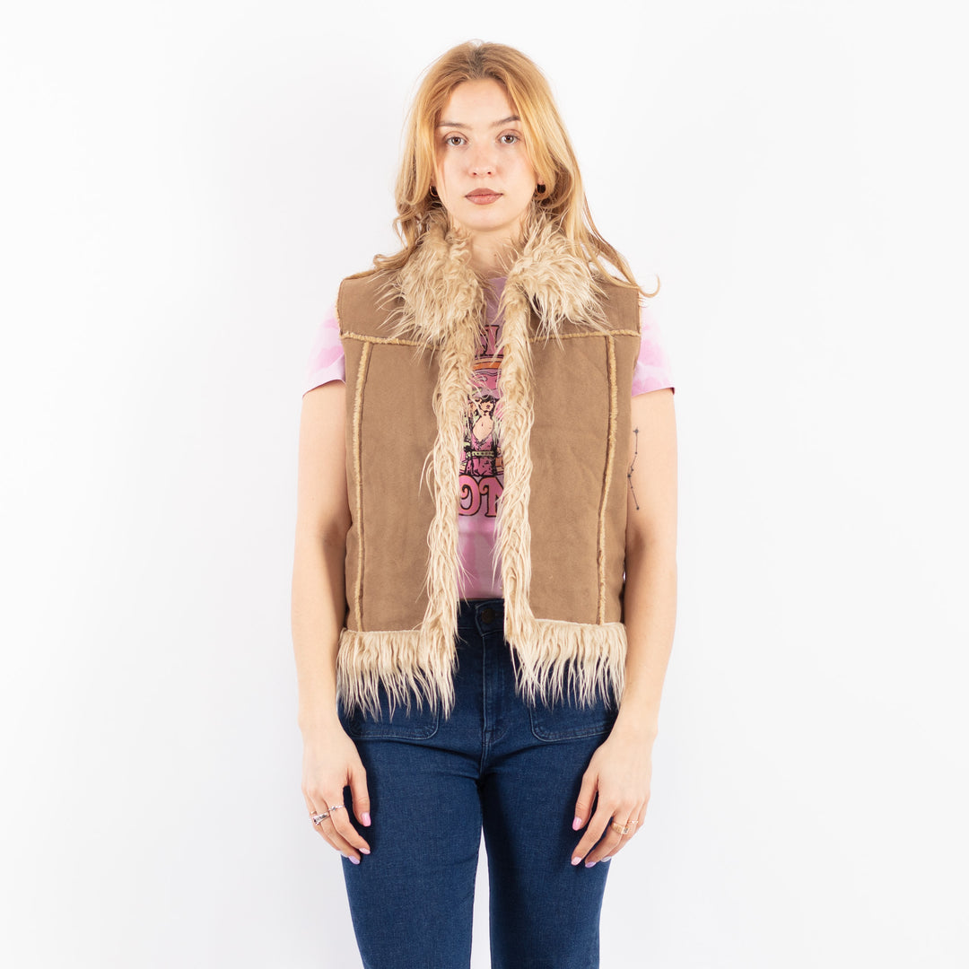 Vintage 90's Women Faux Sheepskin Vest in BeigeV9636