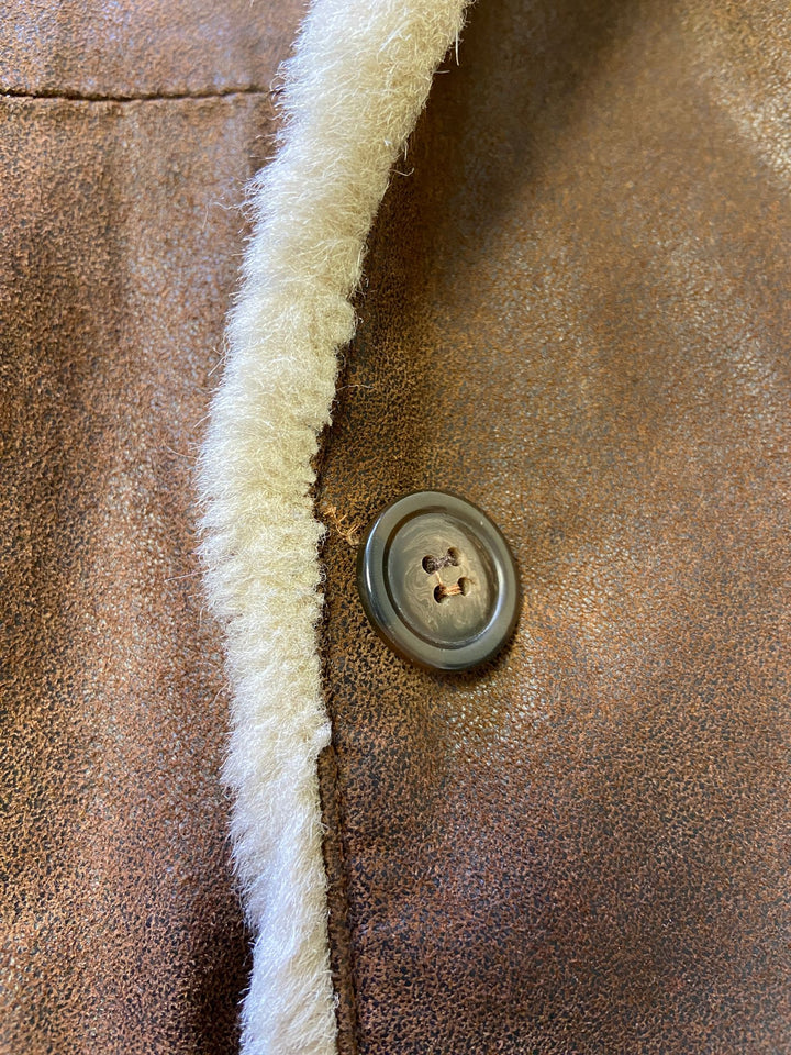 Vintage 90's Women Hooded Suede Sherpa Coat in Brown - NorthernGrip