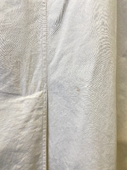 Vintage 90's Women Oversized Mac Coat in Beige - NorthernGrip
