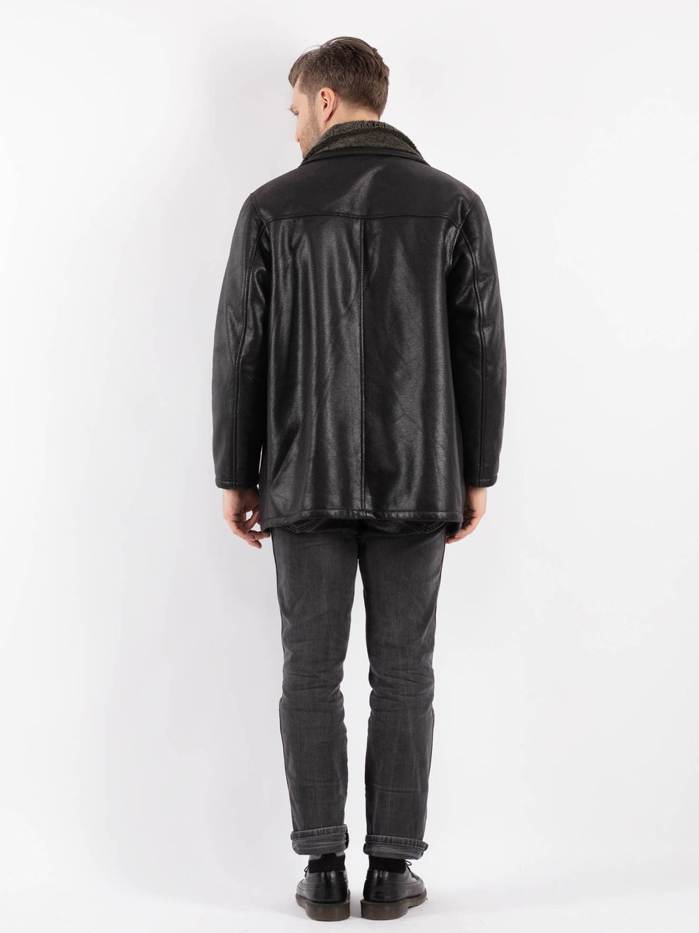 Vintage 00's Men Faux Sheepskin Coat in BlackZ459