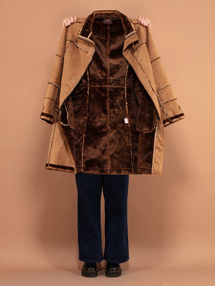 Vintage 00's Women Faux Sheepskin Coat in Beige - NorthernGrip