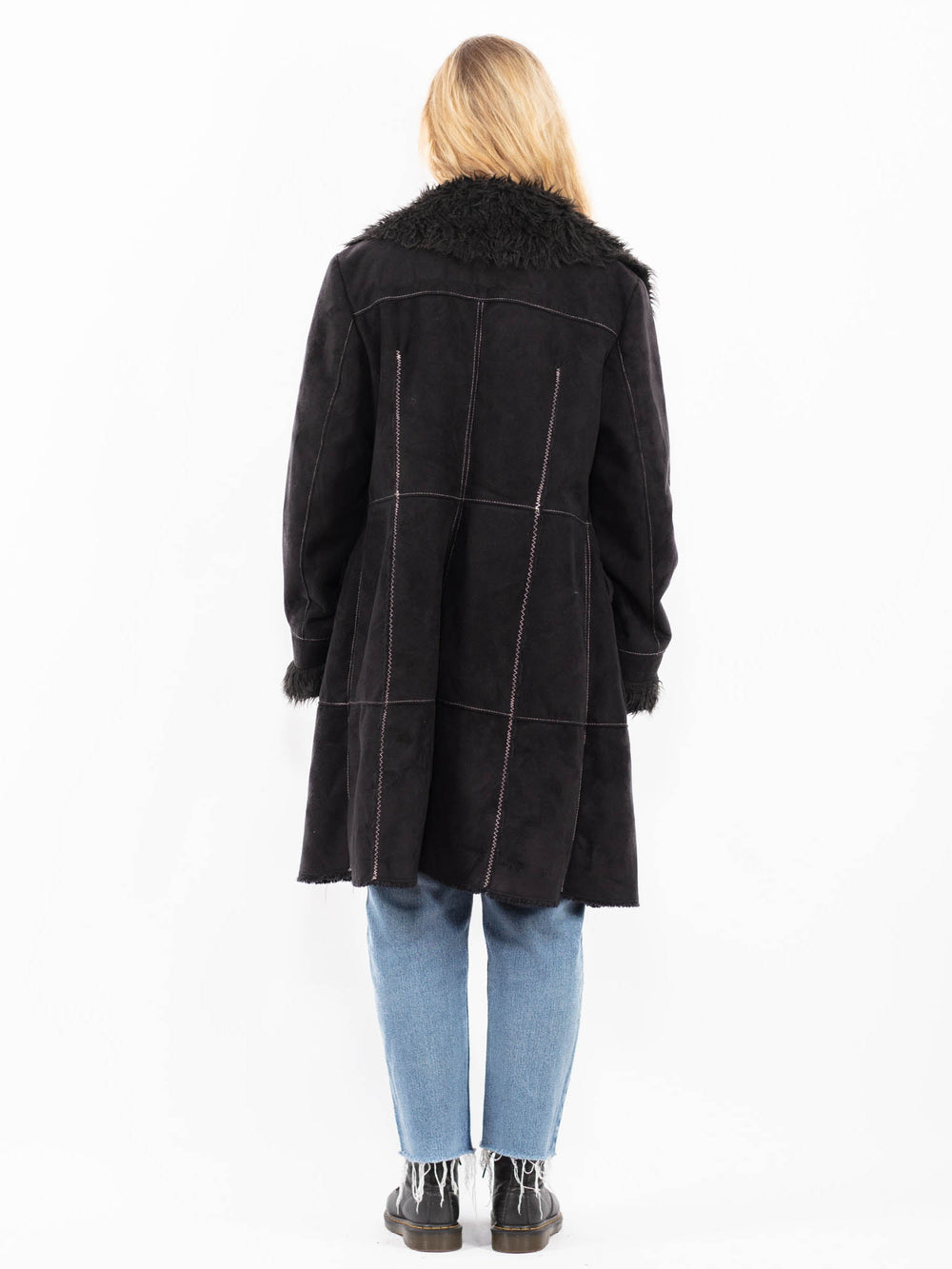 Vintage 00's Women Faux Sheepskin Coat in BlackA0569
