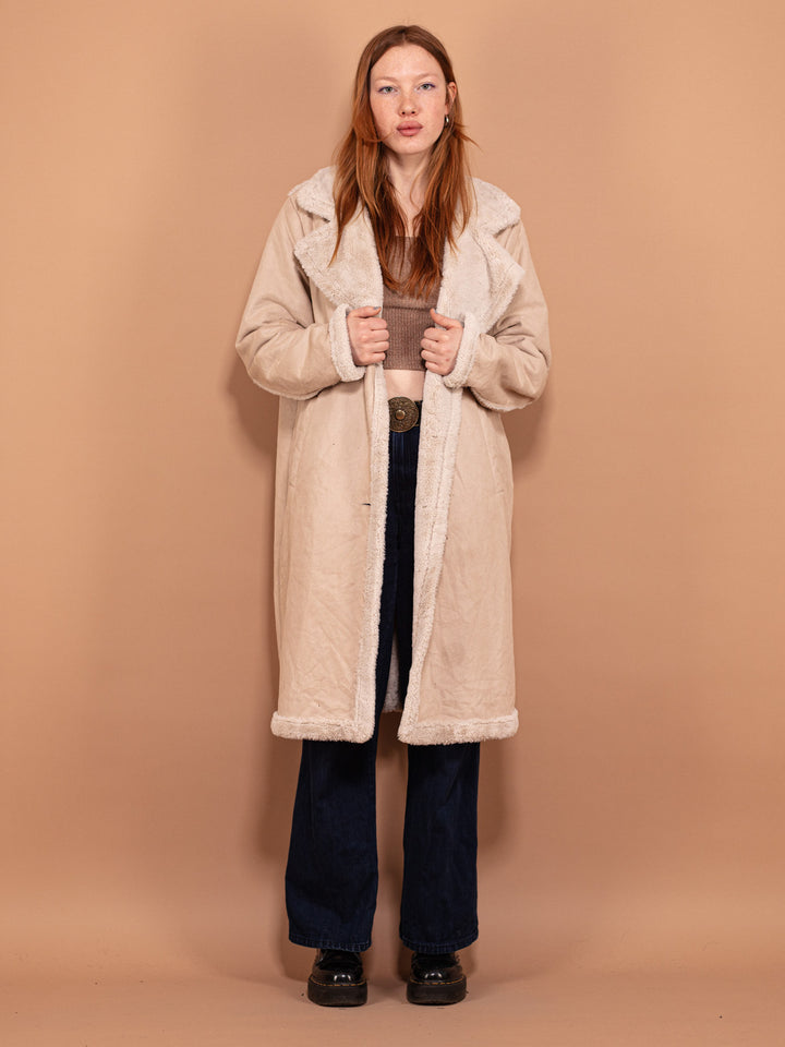 Vintage 00's Women Oversized Sherpa Coat in Beige - NorthernGrip