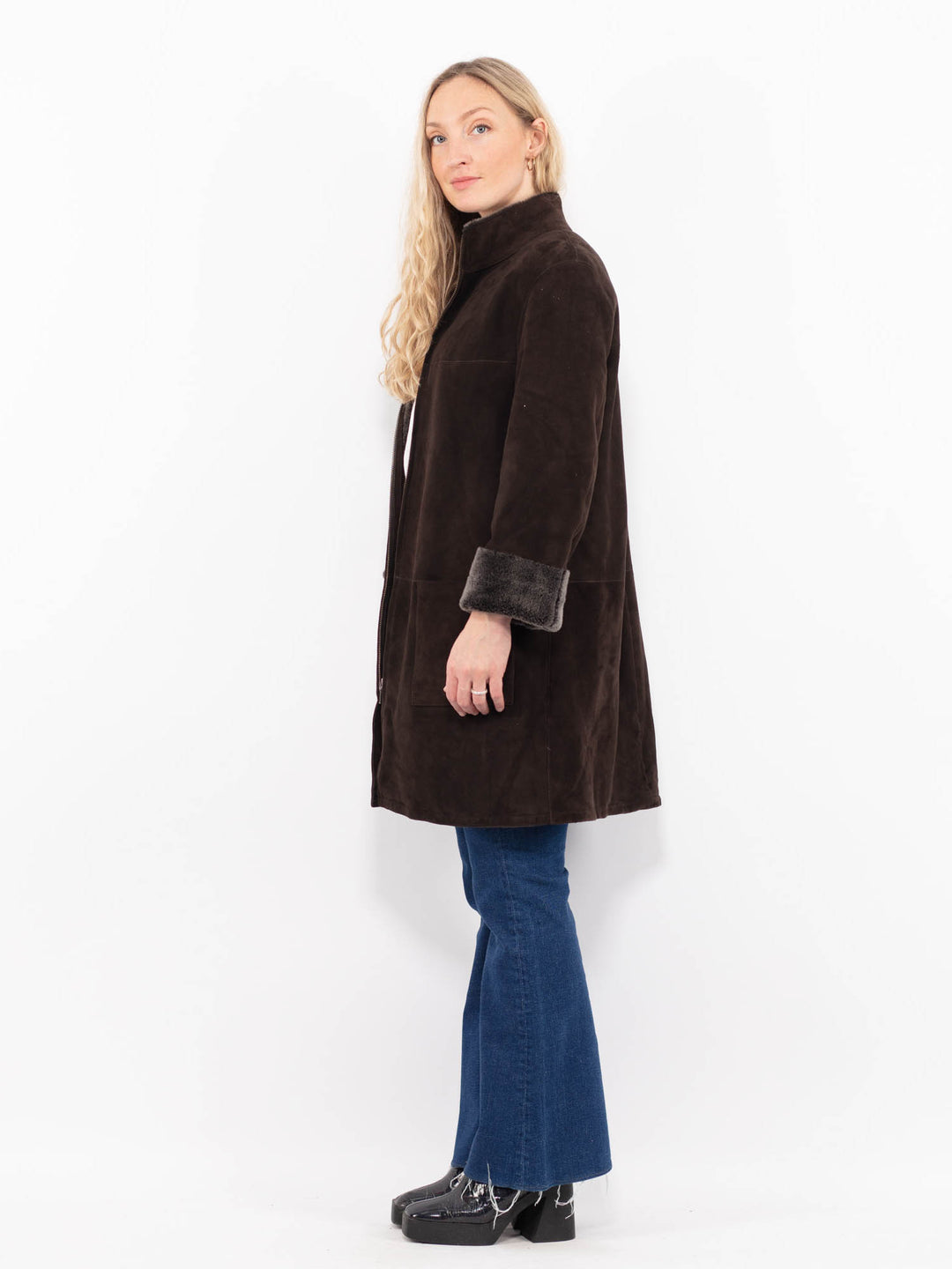 Vintage 00's Women Sheepskin Coat in BrownA1060