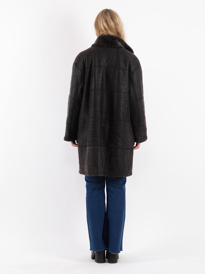 Vintage 00's Women Sheepskin Coat in Black