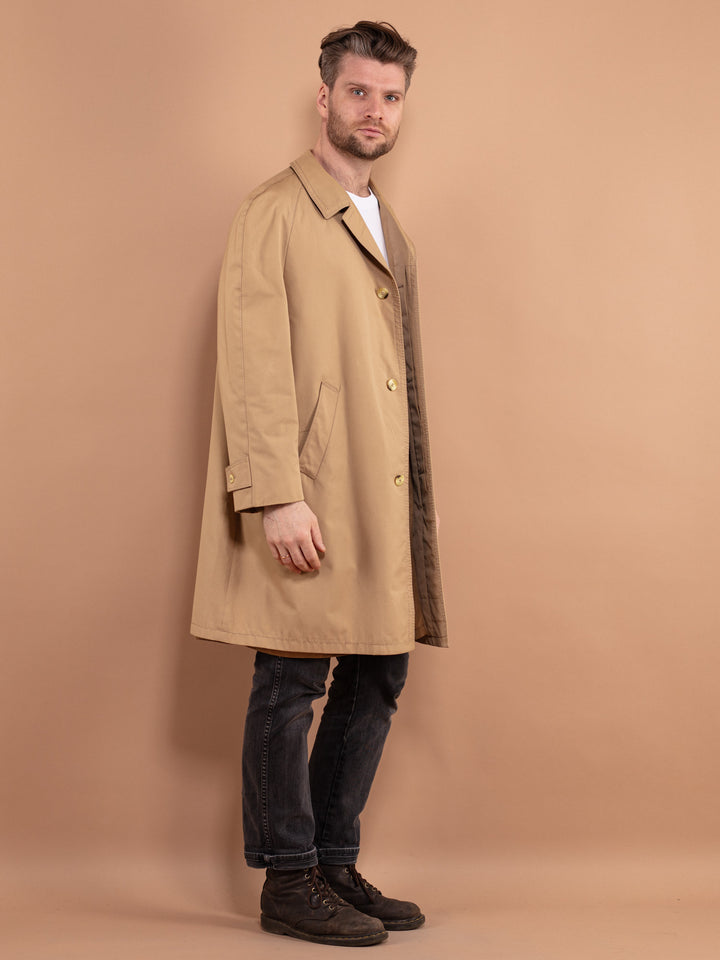 Vintage 70's Men Mac Coat in Beige - NorthernGrip