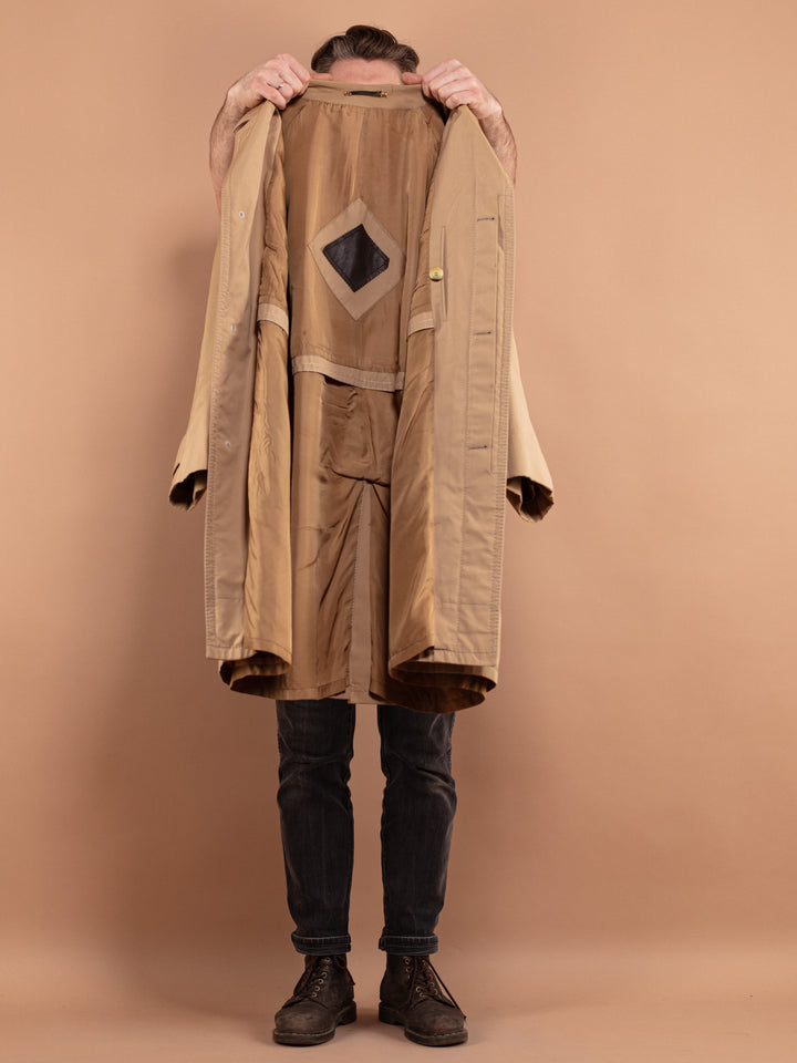 Vintage 70's Men Mac Coat in Beige - NorthernGrip