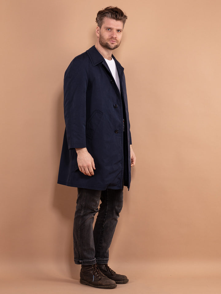 Vintage 70's Men Mac Coat in Blue - NorthernGrip