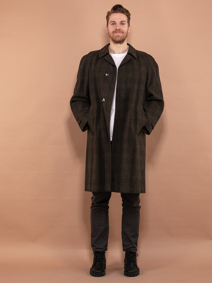 Vintage 70's Men Plaid Wool Coat in Brown - NorthernGrip