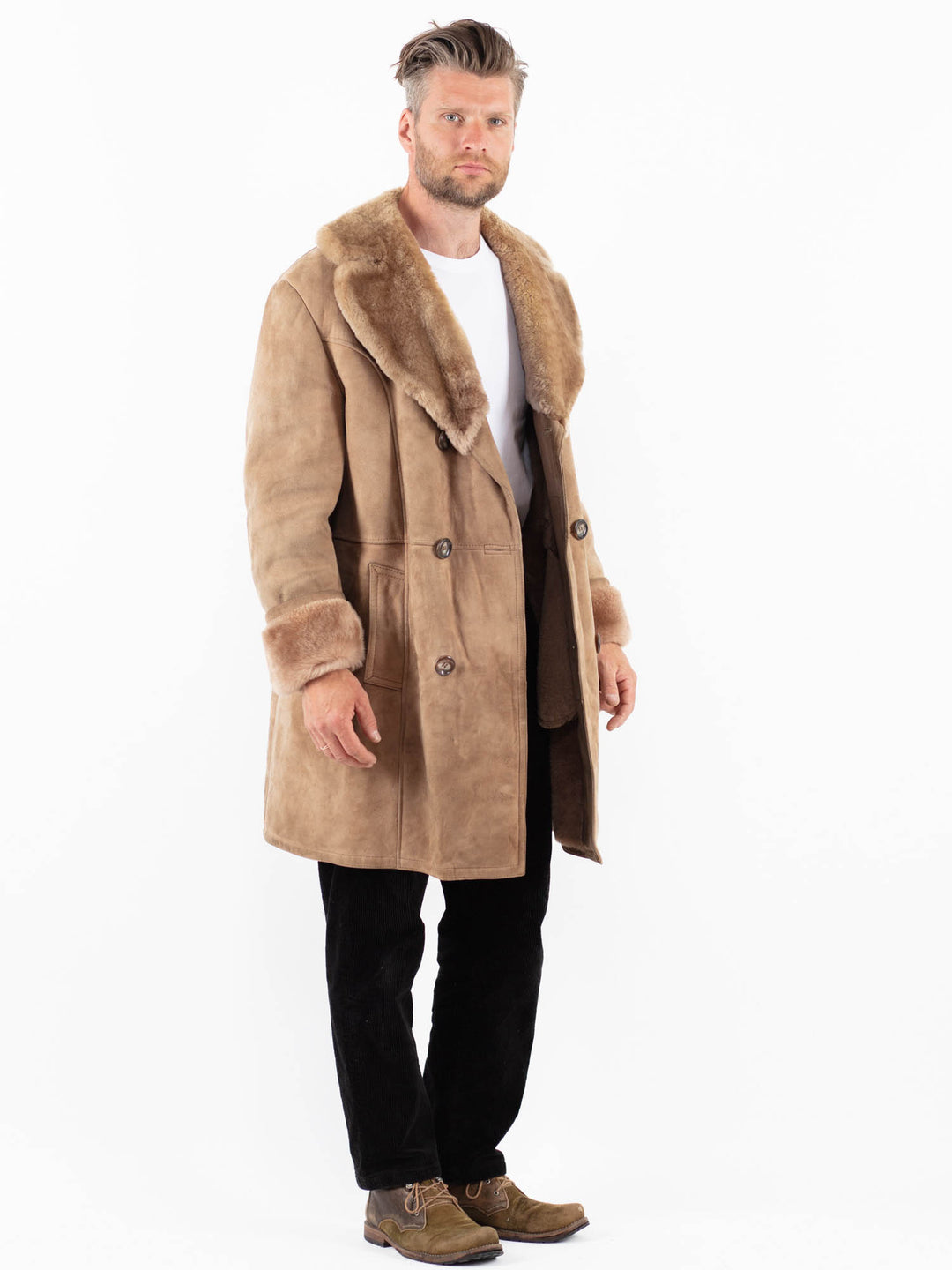 Vintage 70's Men Sheepskin Coat in BeigeZ1841