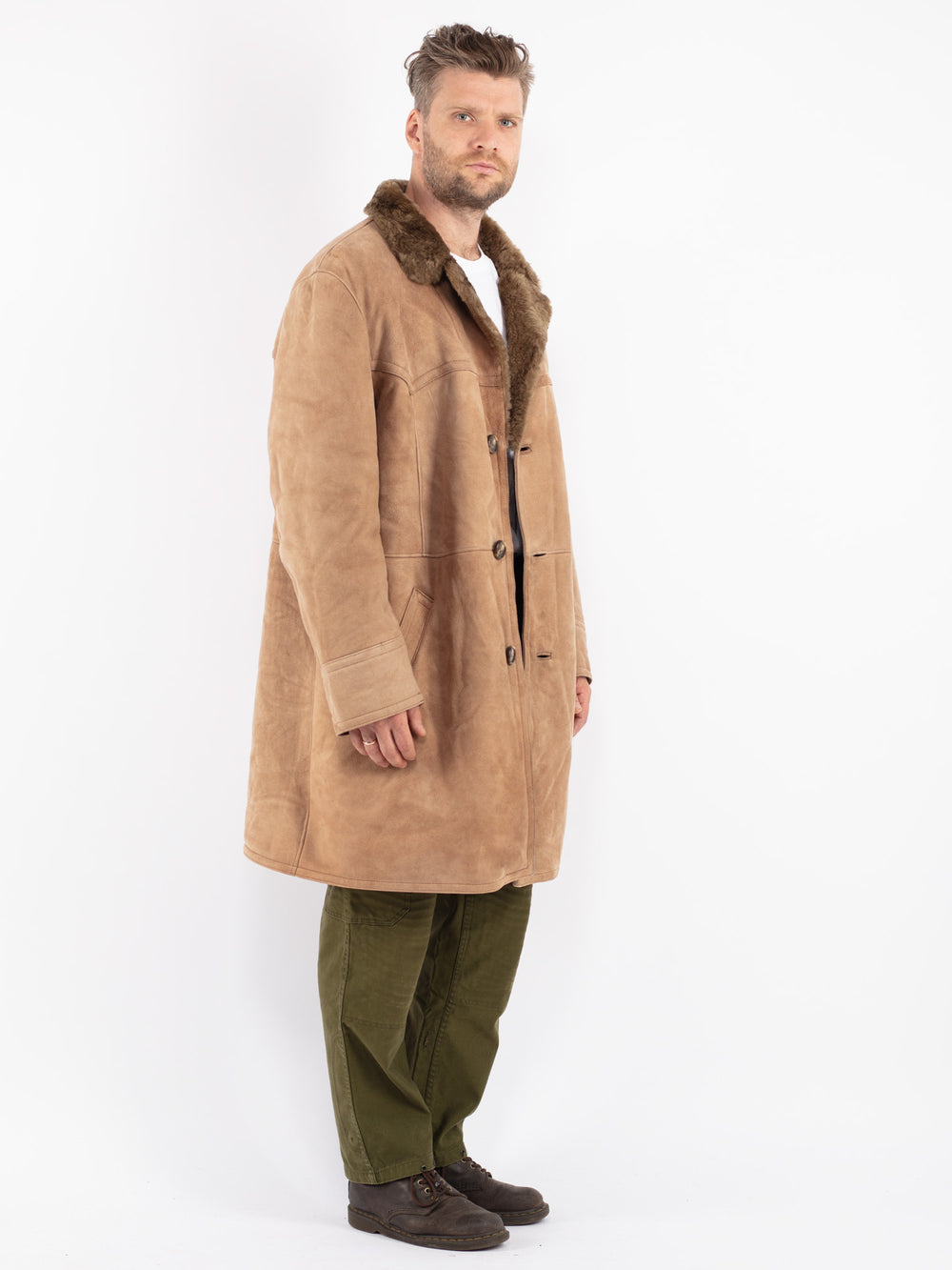 Vintage 70's Men Sheepskin Coat in Beige