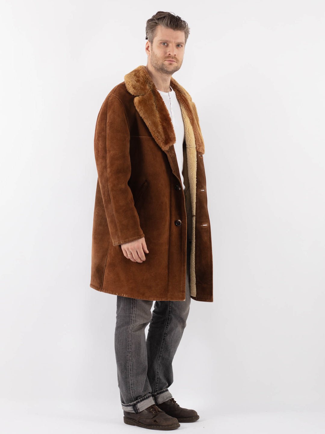 Vintage 70's Men Sheepskin Shearling Coat in BrownZ1128