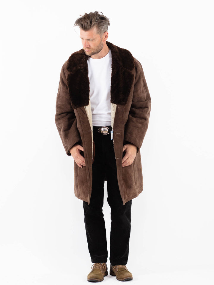 Vintage 70's Men Sheepskin Shearling Coat in BrownZ1863