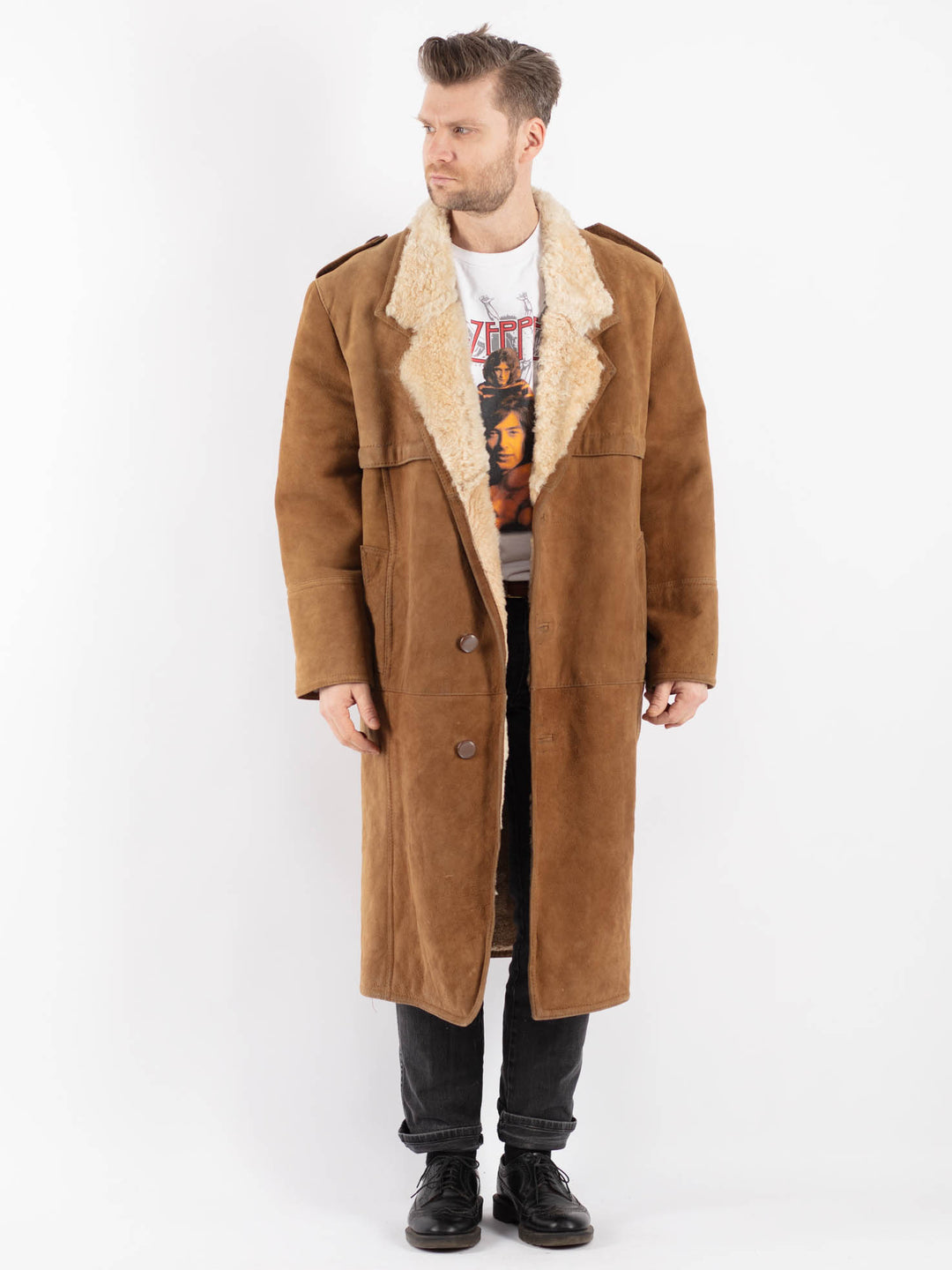 Vintage 70's Men Sheepskin Coat in BrownZ444