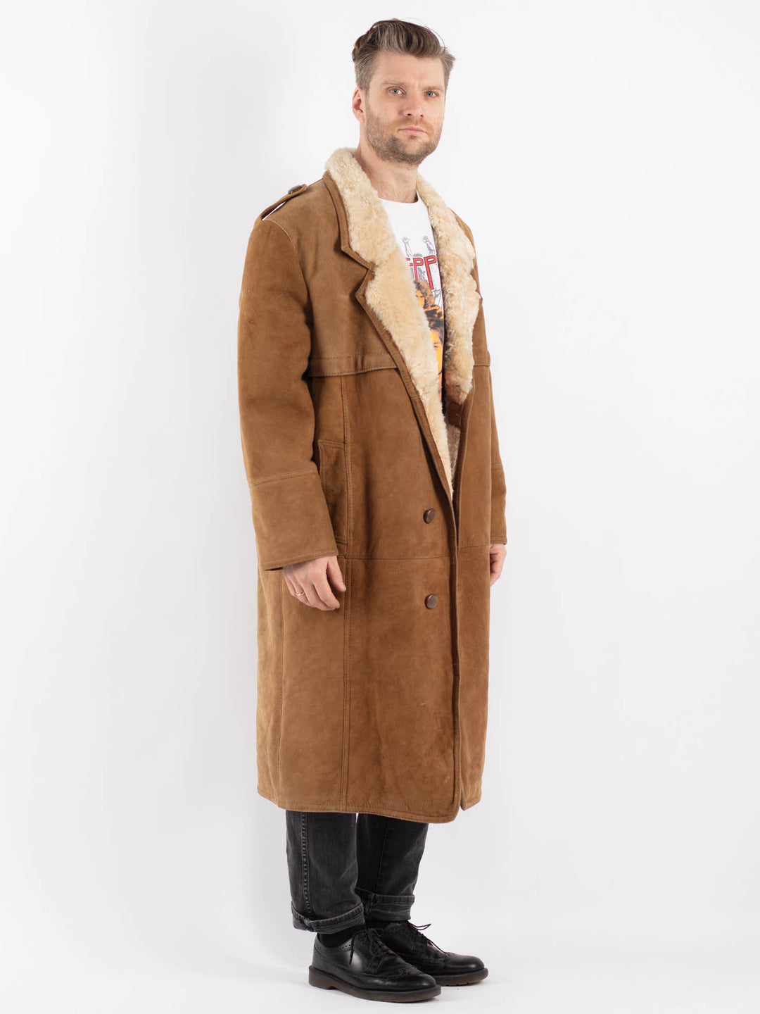 Vintage 70's Men Sheepskin Coat in BrownZ444