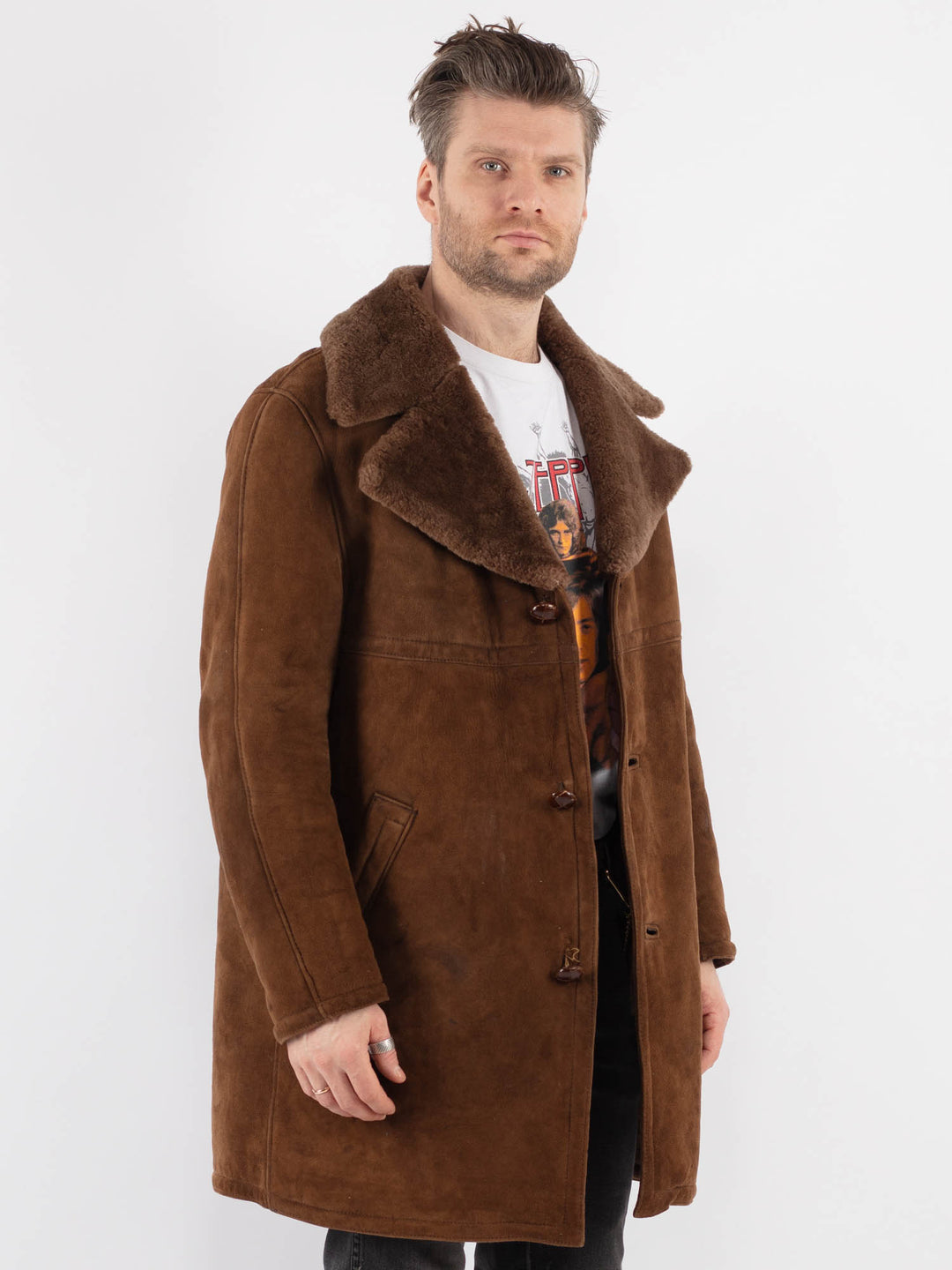 Vintage 70's Men Sheepskin Coat in Brown - NorthernGrip