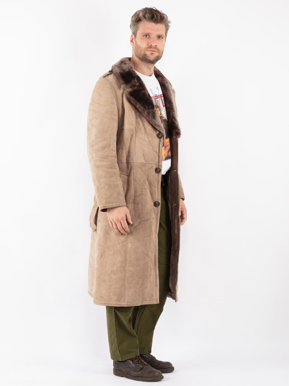 Vintage Men Sheepskin Coat in Beige