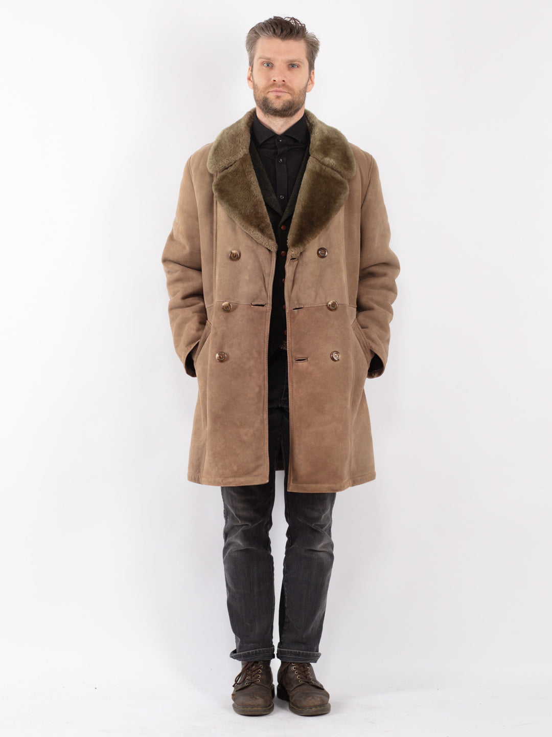 Vintage 70's Men Sheepskin Coat in Beige