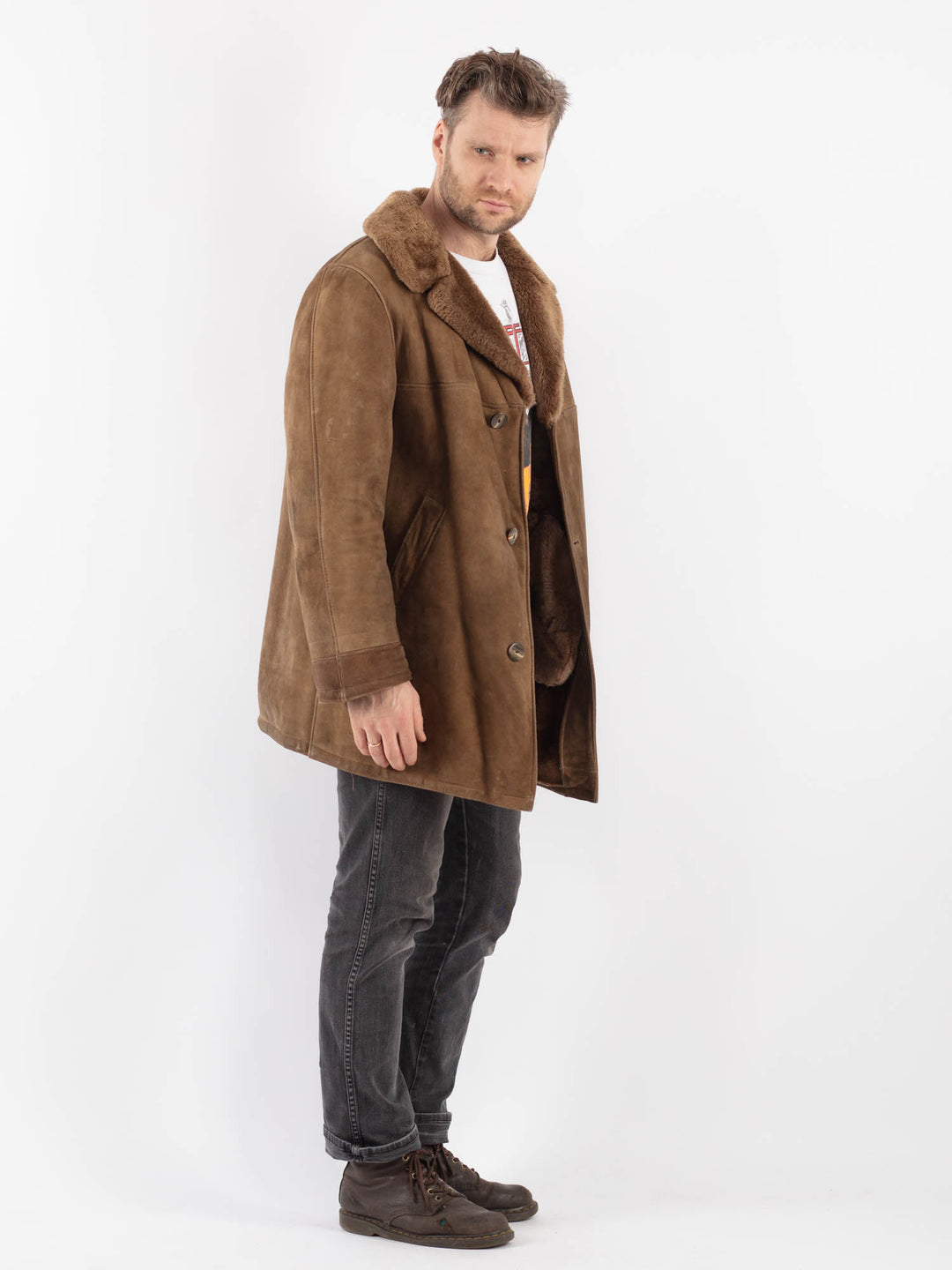 Vintage 70's Men Sheepskin Coat in BeigeZ613