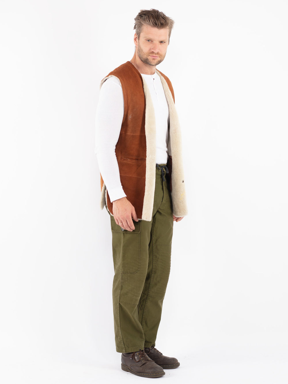 Vintage 80's Men Sheepskin Vest in Brown