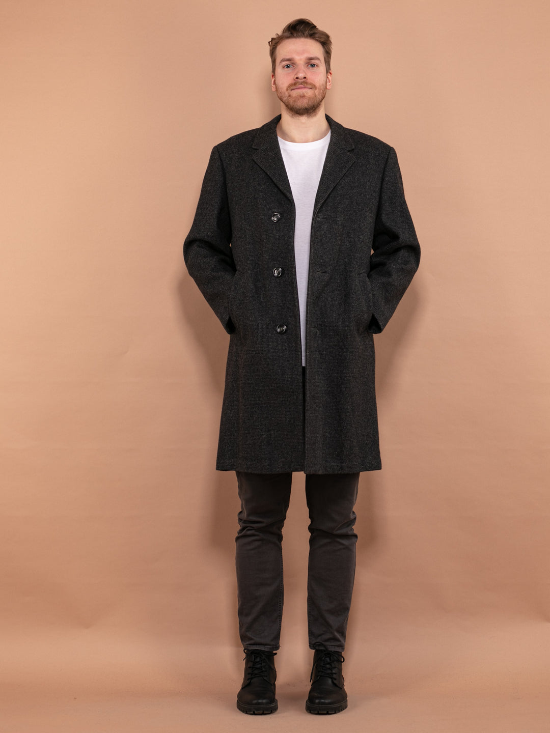 Vintage 70's Men Wool Blend Coat in Grey - NorthernGrip
