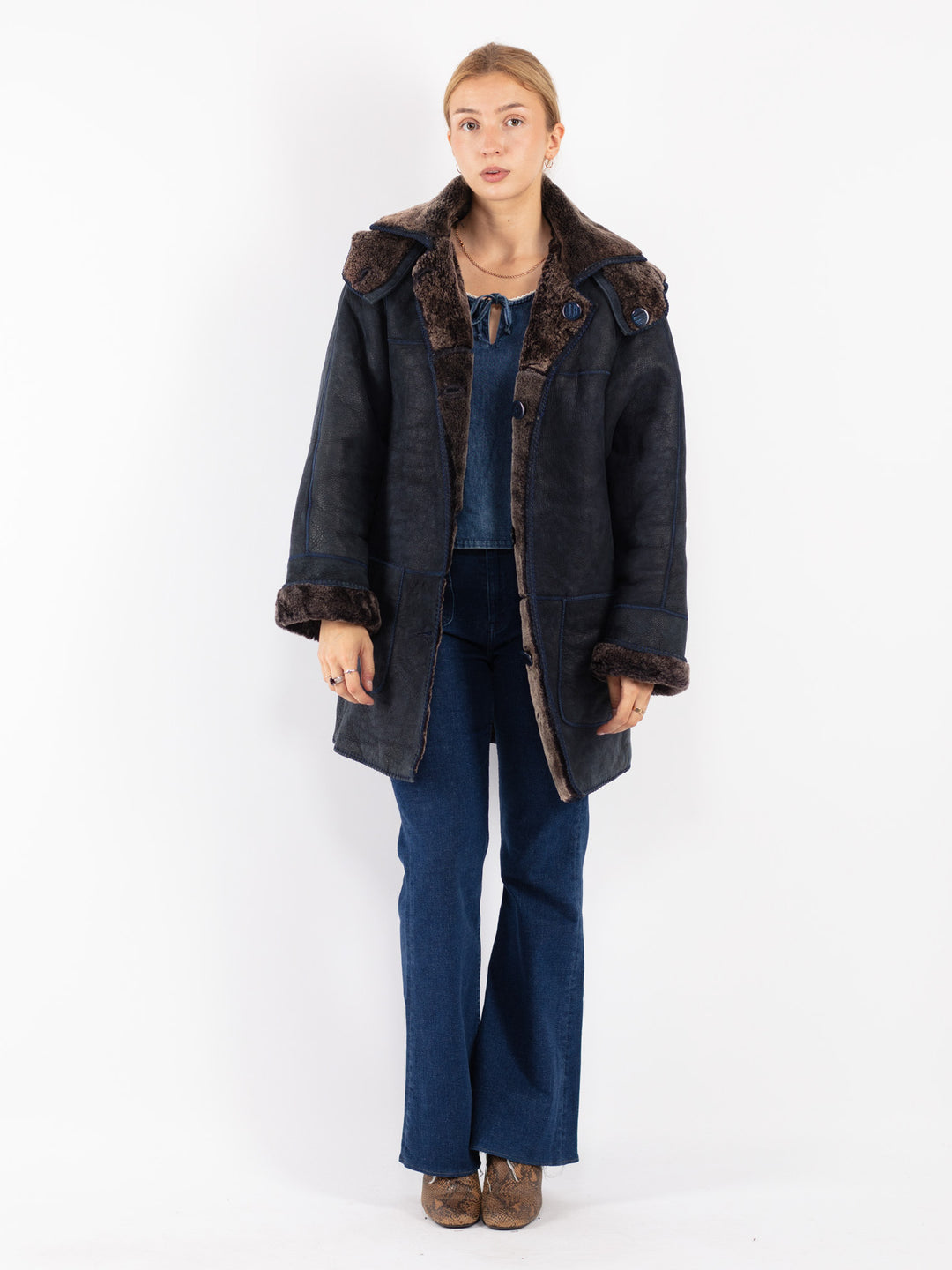 Vintage 70's Women Sheepskin Coat in Blue
