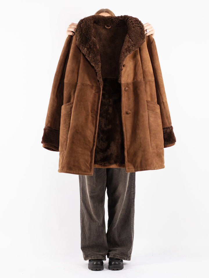 Vintage 70's Women Sheepskin Coat in Brown
