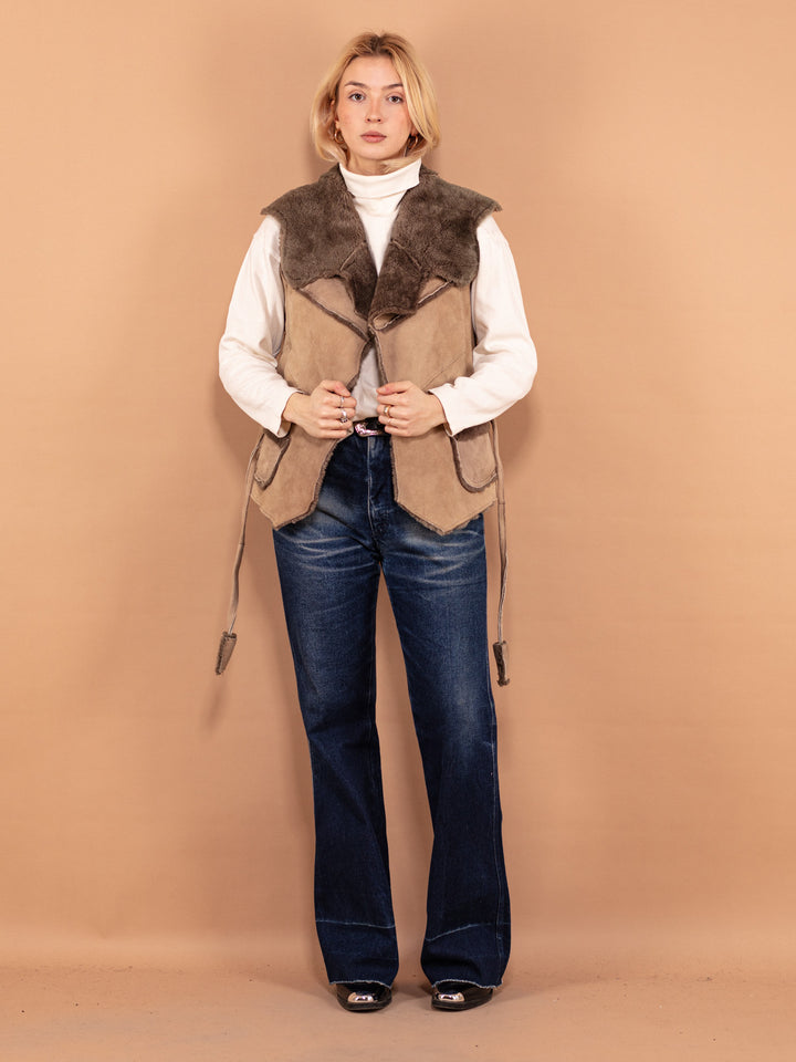 Vintage 70's Women Boho Sheepskin Vest in Beige - NorthernGrip