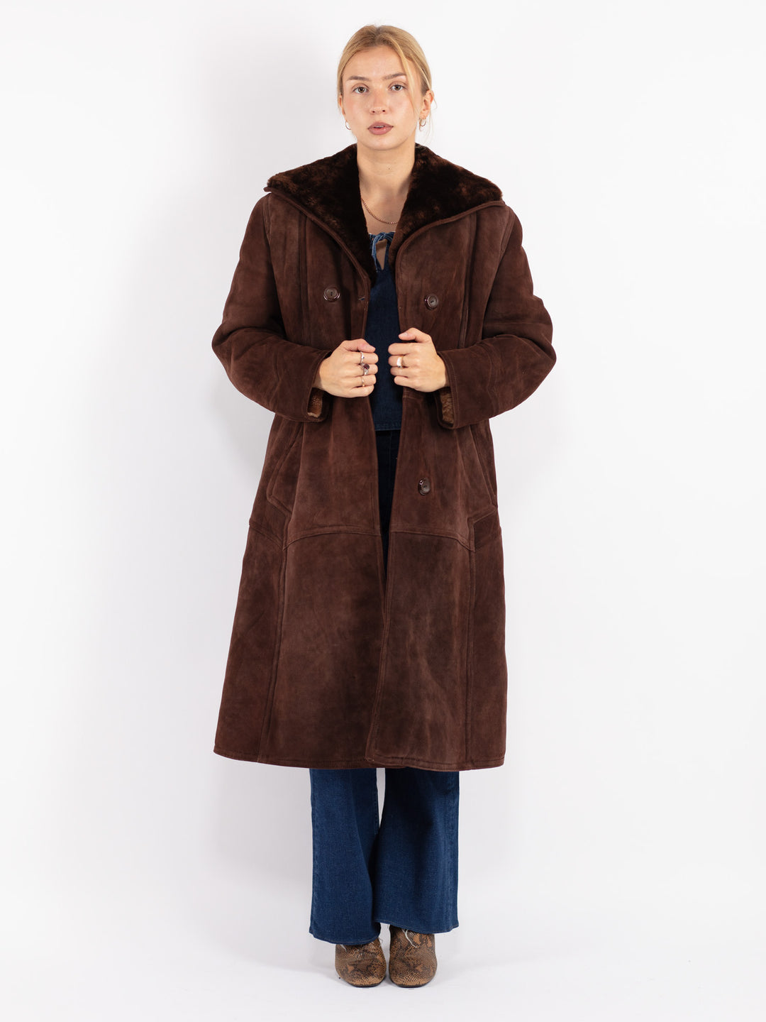 Vintage 70's Women Sheepskin Coat in Brown