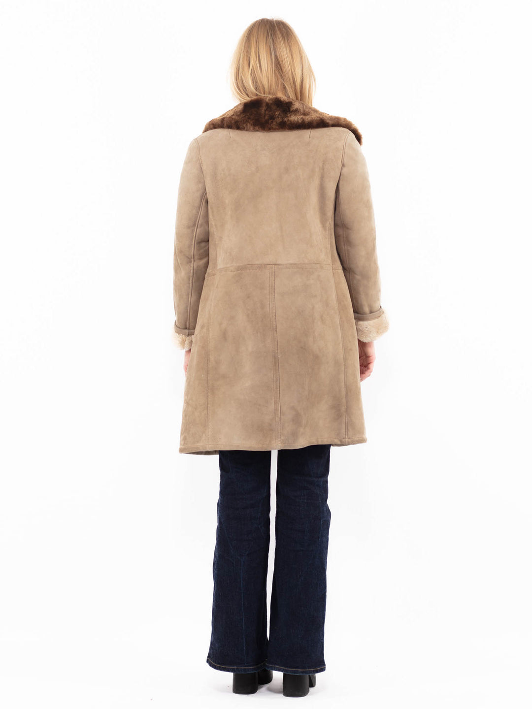 Vintage 70's Women Sheepskin Coat in BeigeA1108