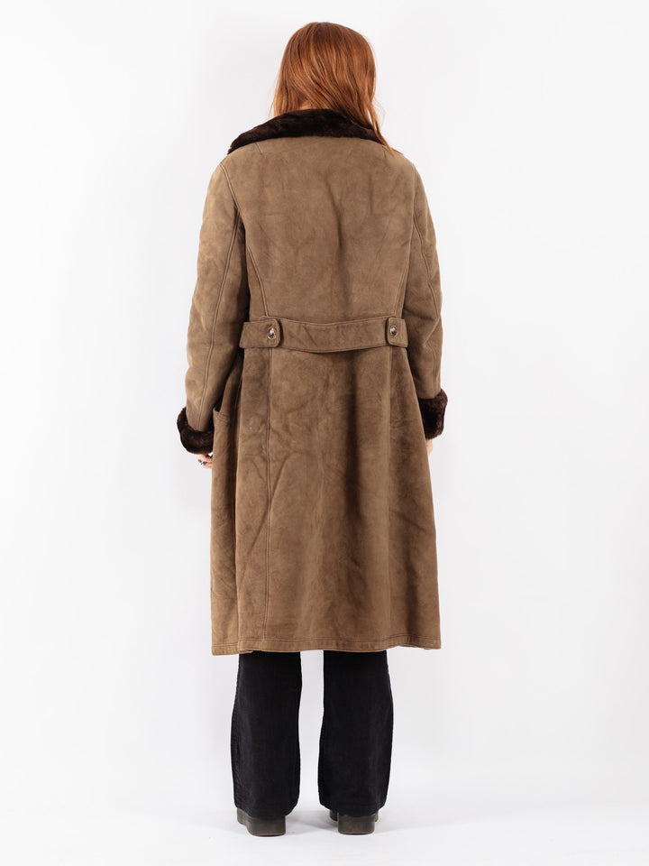 Vintage 70's Women Sheepskin Coat in Beige