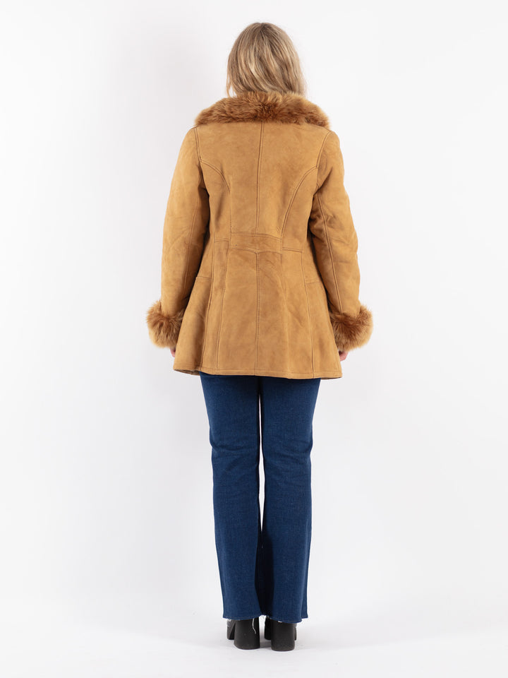 Vintage 70's Women Sheepskin Coat in Beige