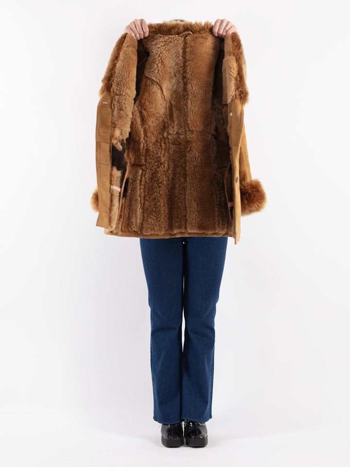 Vintage 70's Women Sheepskin Coat in Beige