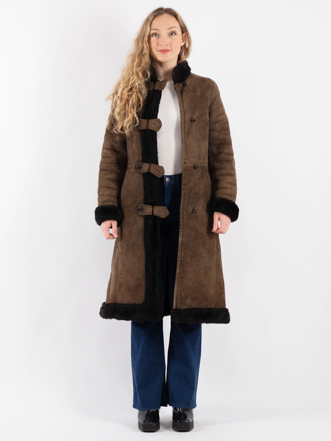 Vintage 70's Women Sheepskin Coat in Brown