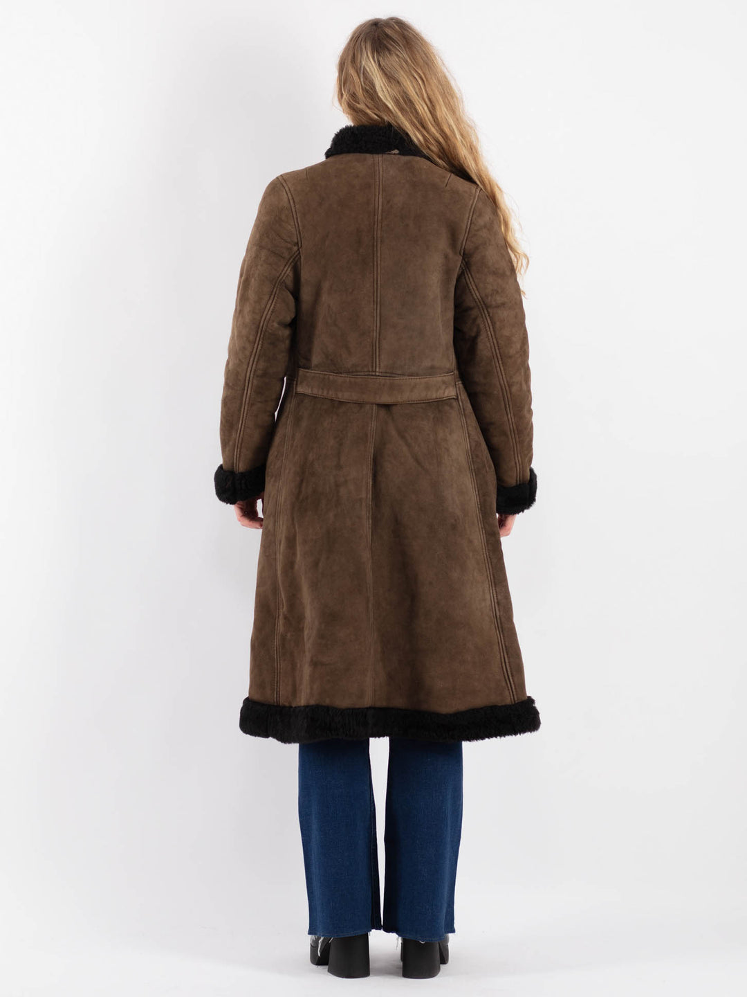 Vintage 70's Women Sheepskin Coat in Brown