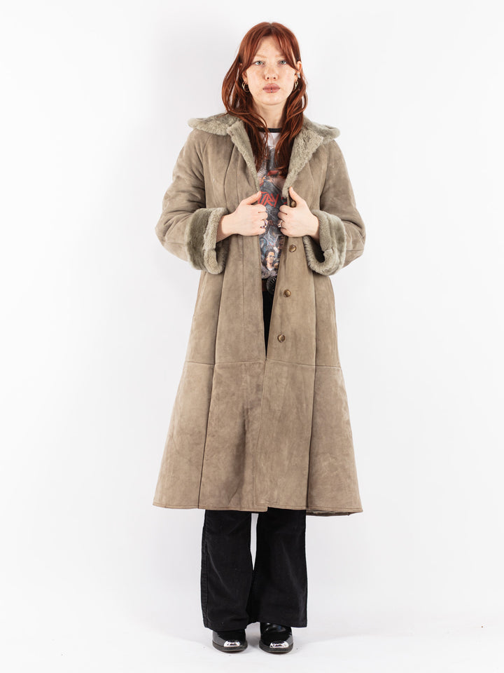 Vintage 70's Women Sheepskin Coat in Beige