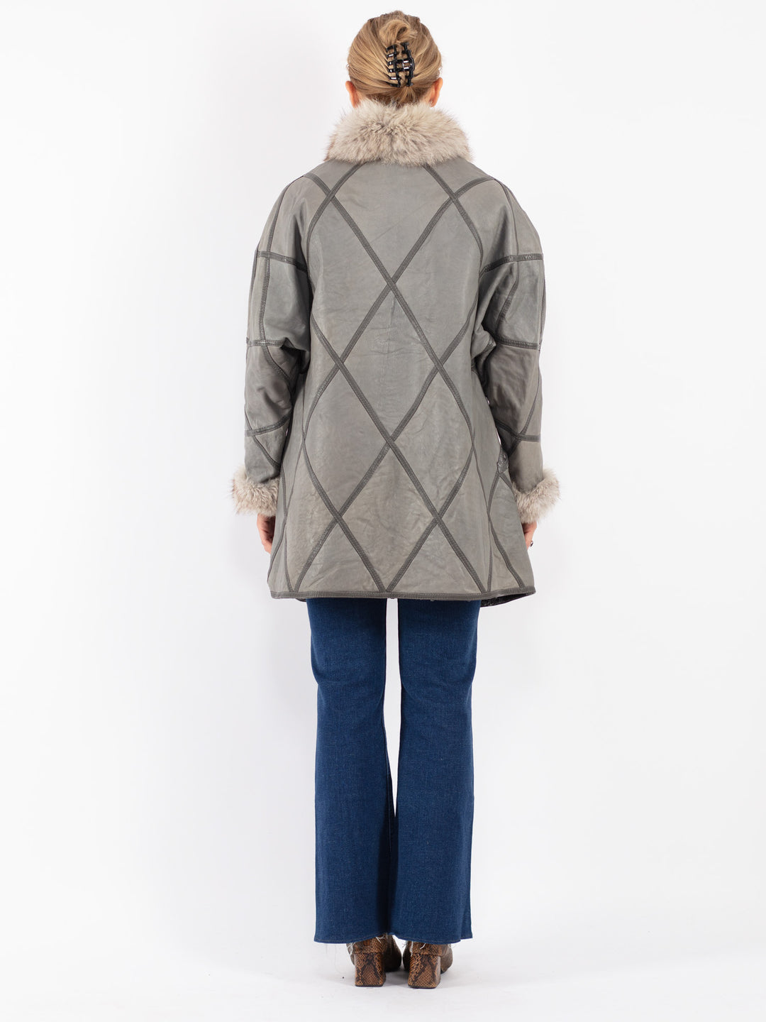 Vintage 70's Women Sheepskin Shearling Coat in Gray