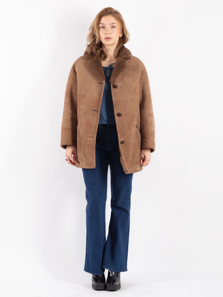 Vintage 70's Women Sheepskin Coat in Beige