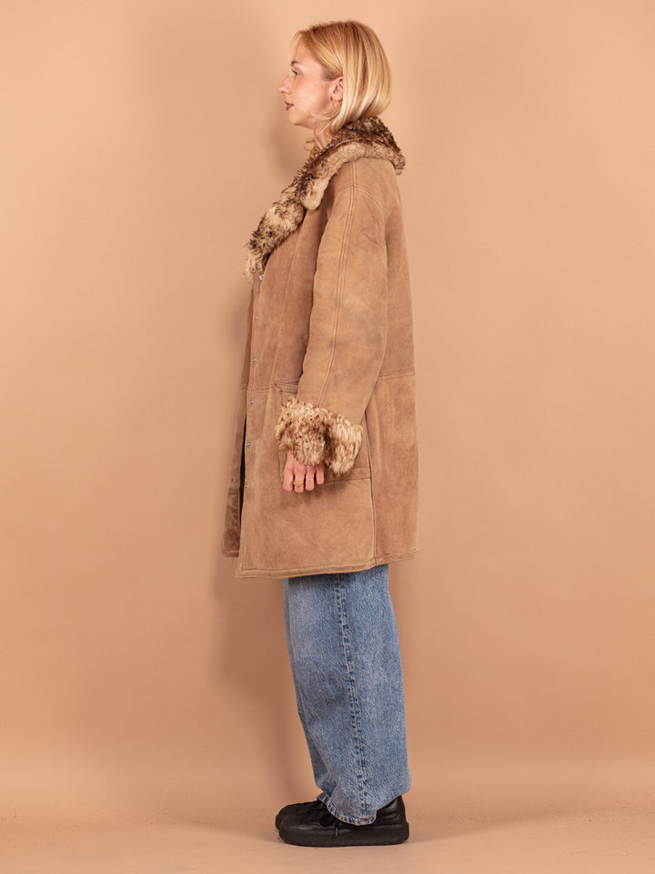 Vintage 70's Women Sheepskin Coat in Beige