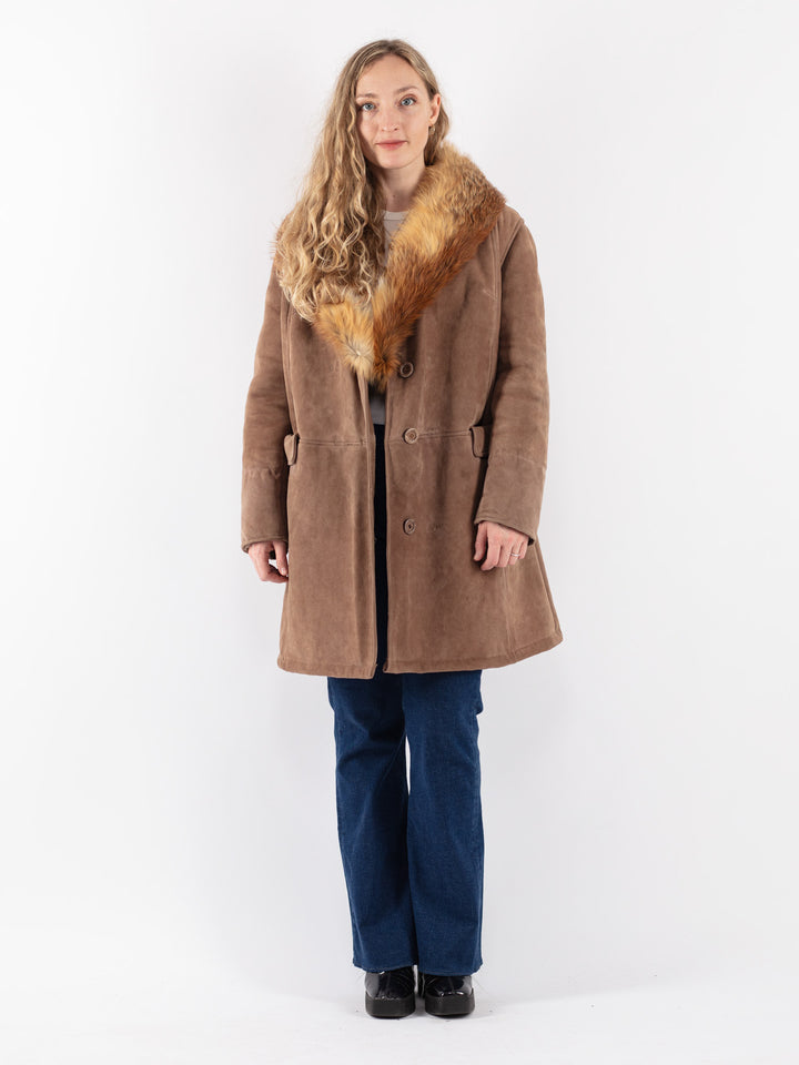 Vintage 70's Women Sheepskin Coat in Beige