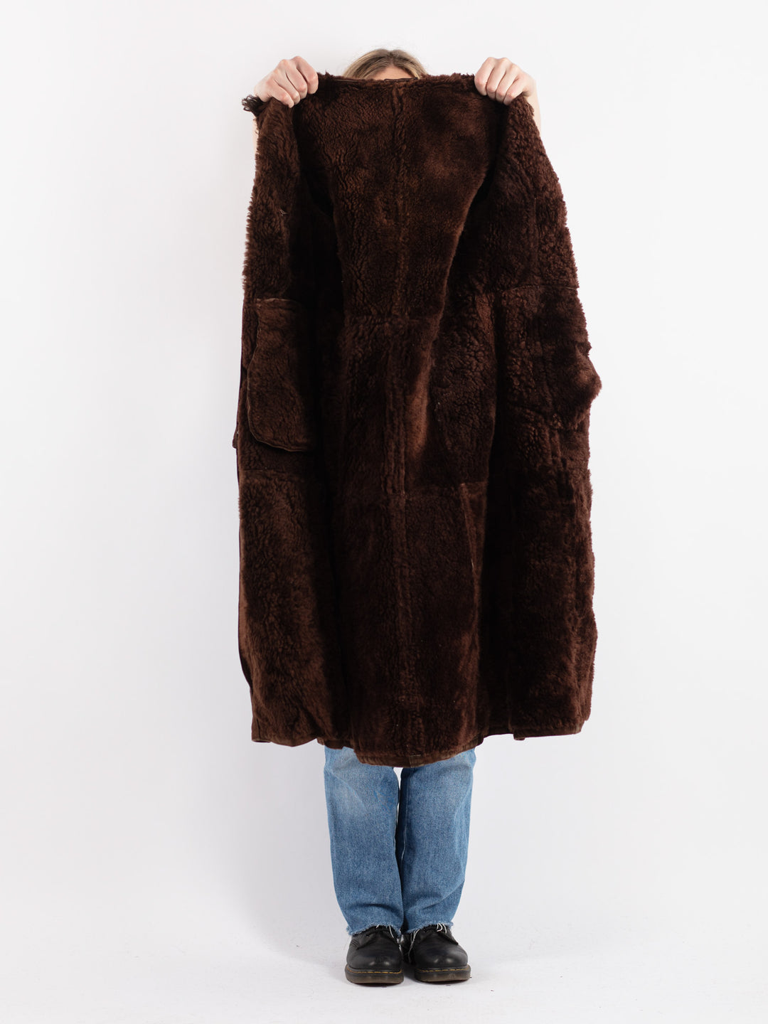 Vintage 70's Women Sheepskin Coat in BrownV9075