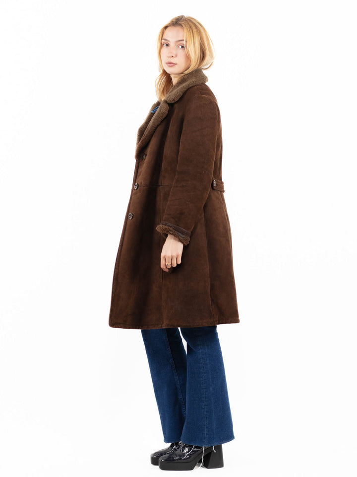 Vintage 70's Women Sheepskin Coat in BrownA0132