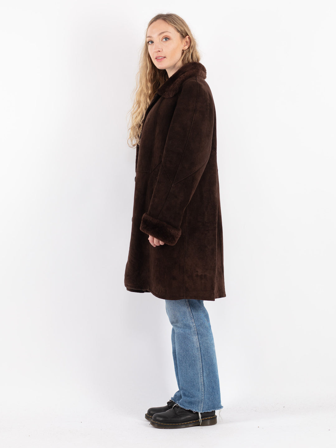 Vintage 90's Women Sheepskin Coat in Brown