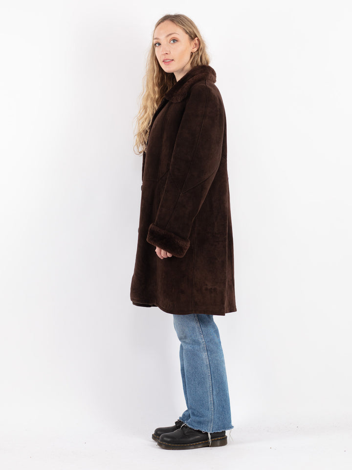 Vintage 90's Women Sheepskin Coat in Brown