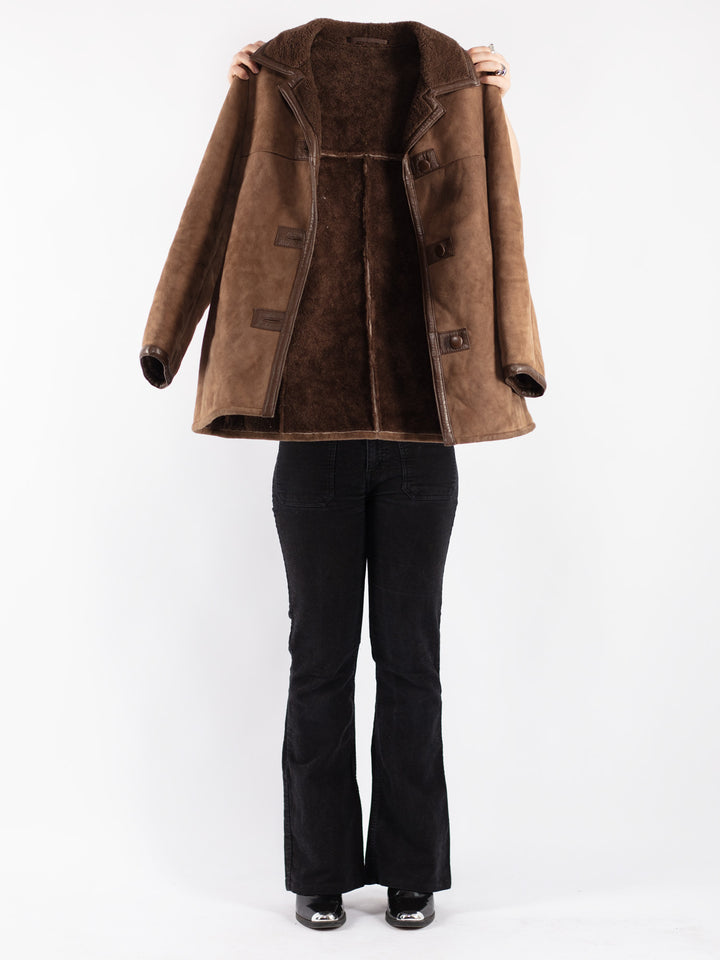 Vintage 70's Women Sheepskin Coat in Brown