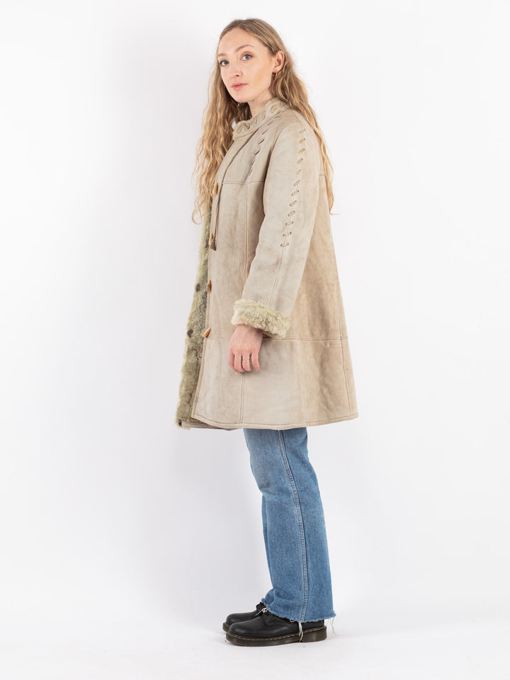 Vintage 70's Women Sheepskin Coat in Beige